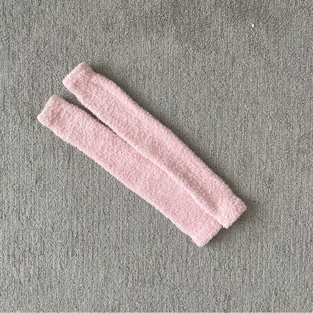 Capezio leg warmers Ballet Athleisure Winter Coquette Fluffy Socks